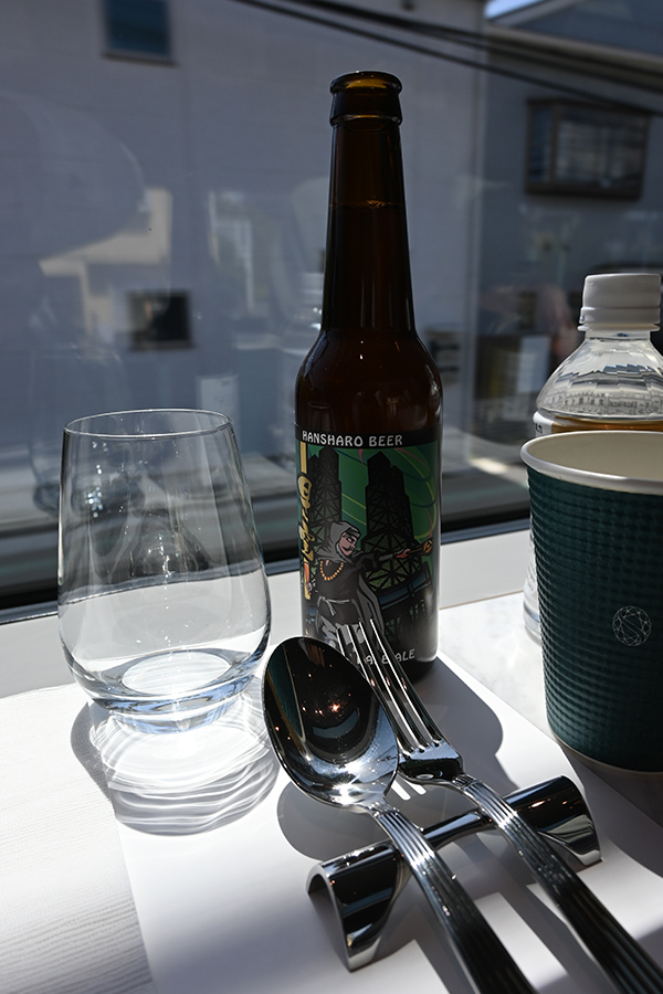 サフィール踊り子のカフェテリアで提供されるビール