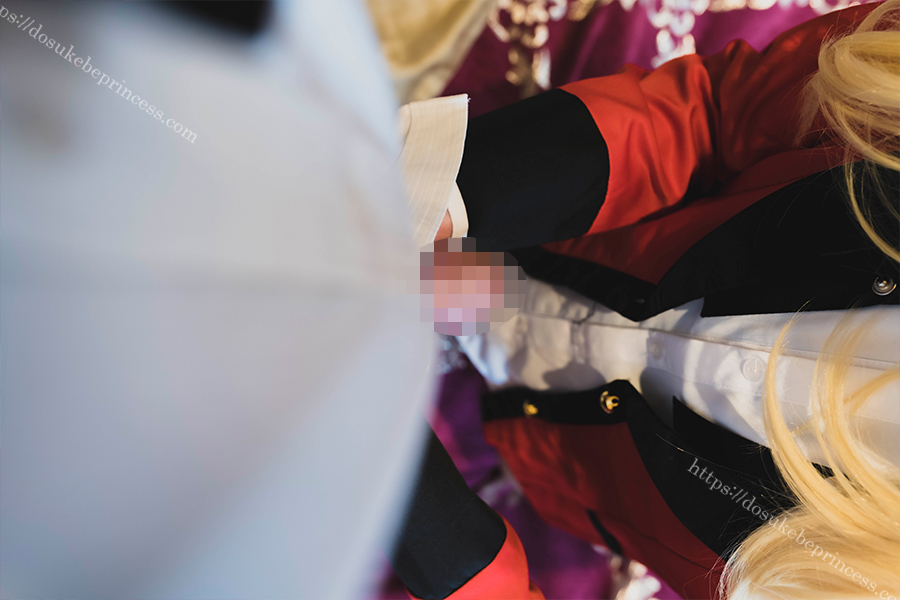 賭けグルイ早乙女芽亜里コスプレで男のチンポをいじるコスプレイヤー