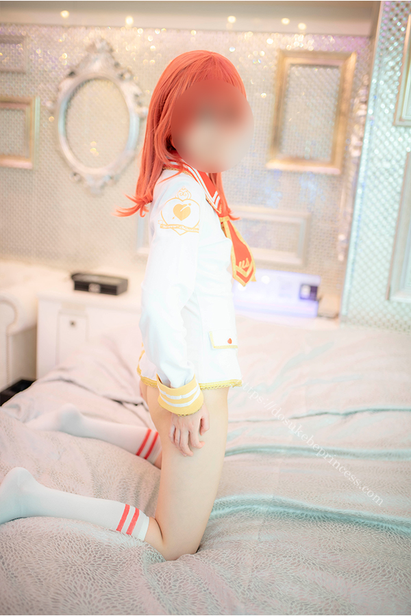 ラブライブ！西木野真姫バレンタイン覚醒前コスプレで下半身裸になったコスプレイヤー