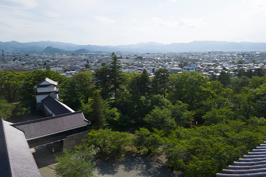 鶴ヶ城の天守閣からの景色