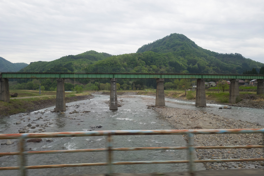 只見線代行バス（只見～会津川口駅）の車窓からの景色