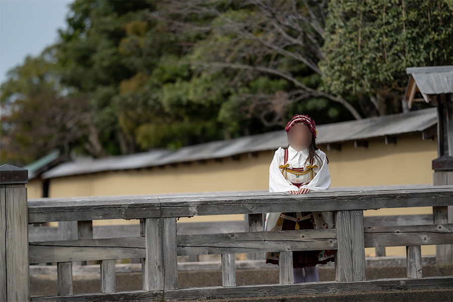 長町武家屋敷跡を観光するロリータ服の女の子